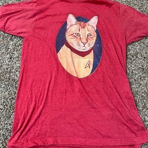 Cat tee